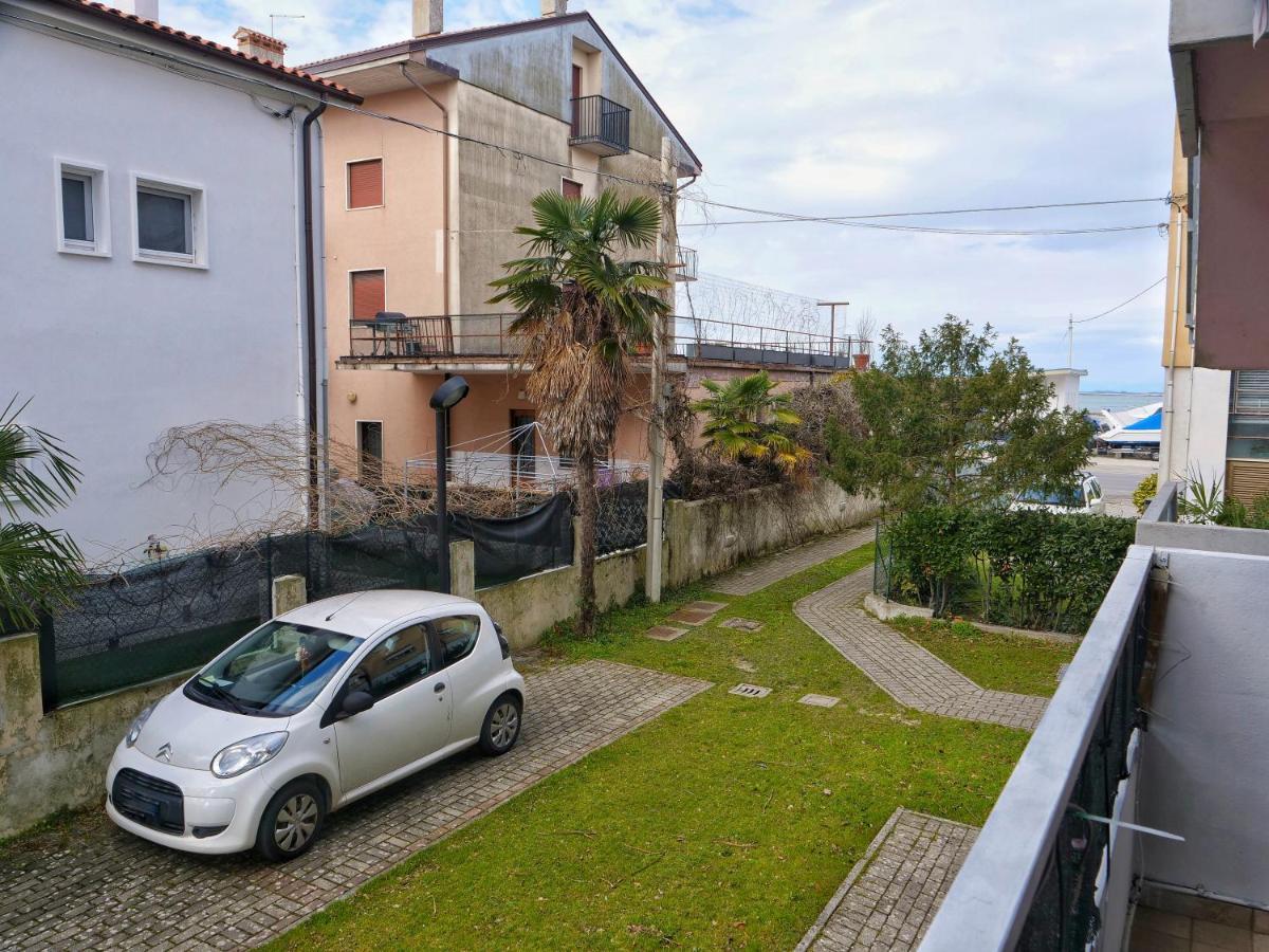 Tuffo In Laguna Silenzioso Bilocale Con Posto Auto กราโด ภายนอก รูปภาพ